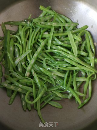 清炒四季豆的做法步骤：8