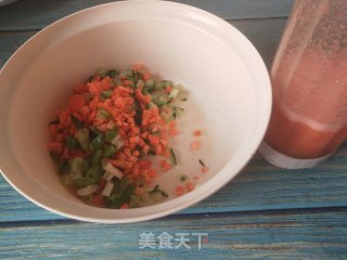 黄瓜鸡蛋馅锅贴的做法步骤：1