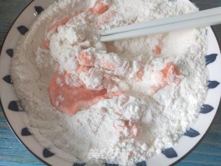 黄瓜鸡蛋馅锅贴的做法步骤：2