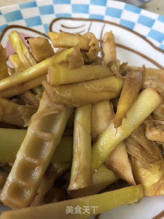 醋溜笋的做法步骤：3
