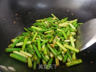 清炒蒜苔的做法步骤：4