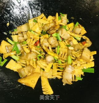 春笋炒肉的做法步骤：17