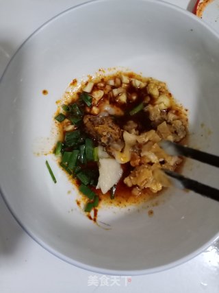 凉拌米豆腐的做法步骤：2