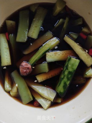 酸梅泡莴笋黄瓜的做法步骤：6