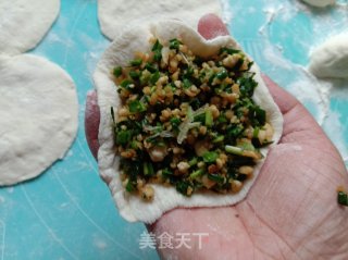 韭菜豆腐包子的做法步骤：23