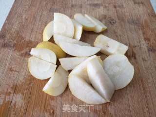 山楂梨汤的做法步骤：3