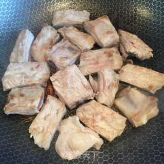 糖醋烧豌豆排骨的做法步骤：6