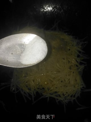 酸辣土豆丝的做法步骤：7