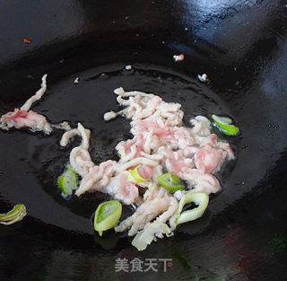 肉丝炒绿豆芽的做法步骤：2