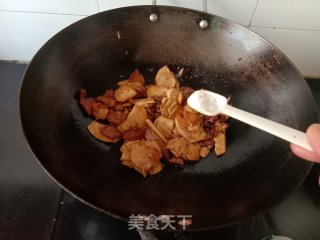 春笋炒肉的做法步骤：6