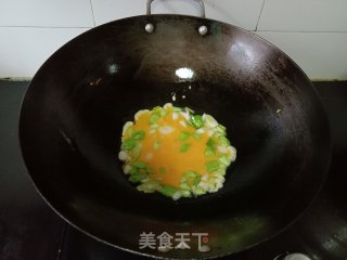 青蒜炒鸡蛋的做法步骤：3