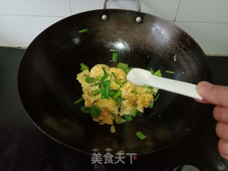 青蒜炒鸡蛋的做法步骤：6