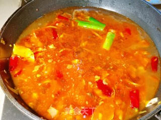 麻辣酸菜豆腐鱼的做法步骤：4