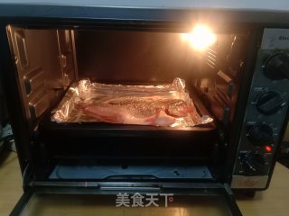 干烤鲈鱼的做法步骤：4