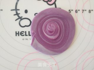 紫薯红豆蛋黄酥的做法步骤：15