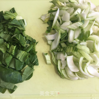 香菇香干炒白菜的做法步骤：2