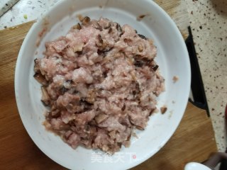 香菇蒸肉饼的做法步骤：6