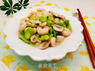 春天清淡美食～ 蚕豆虾仁烩蘑菇的做法步骤：7