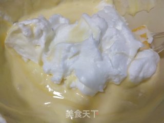 火龙果奶油蛋糕卷的做法步骤：10