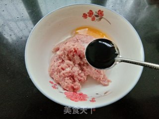 麻花肉丸汤的做法步骤：4