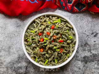 小米椒蒜苔蒸炒楮桃穗的做法步骤：18
