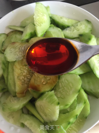 当黄瓜爱上蒜苔的做法步骤：6