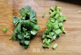 排骨汤土豆粉的做法步骤：3