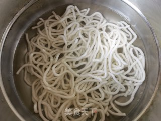 排骨汤土豆粉的做法步骤：8