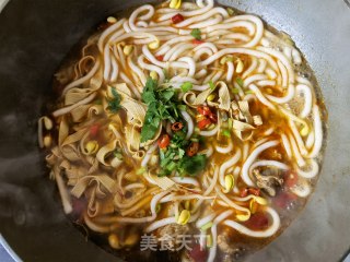 排骨汤土豆粉的做法步骤：12