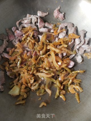 榨菜肉丝汤的做法步骤：5