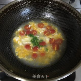 圣女果鸡蛋汤的做法步骤：6