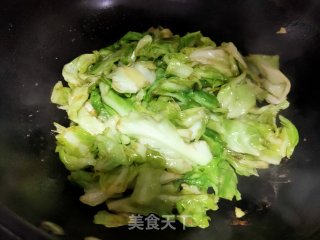 清炒圆白菜的做法步骤：10