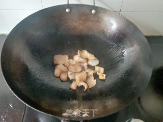 腊肉炒春笋的做法步骤：5