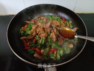 青椒炒鸡肝的做法步骤：4