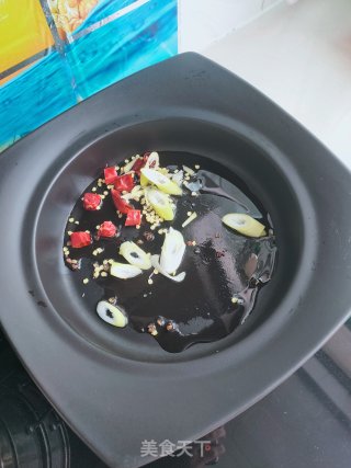 砂锅炖粉皮的做法步骤：5