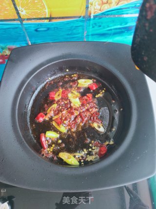 砂锅炖粉皮的做法步骤：7