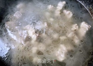 西红柿土豆青菜炖牛肉的做法步骤：5