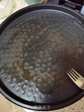 西瓜皮鸡蛋饼的做法步骤：9