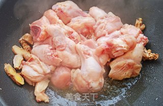 三杯鸡的做法步骤：6