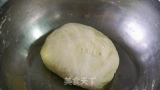 牛油果披萨的做法步骤：1