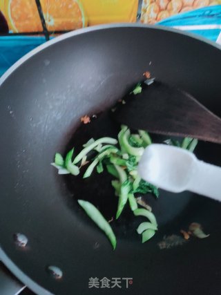 油菜鸡蛋面的做法步骤：8