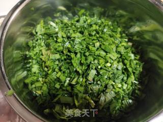 肉末韭菜饺子的做法步骤：1