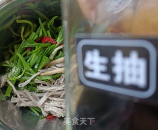 蒜苗拌肉丝的做法步骤：8