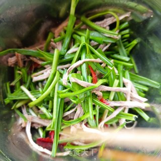 蒜苗拌肉丝的做法步骤：9