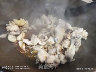 蒜香鸡肉的做法步骤：3