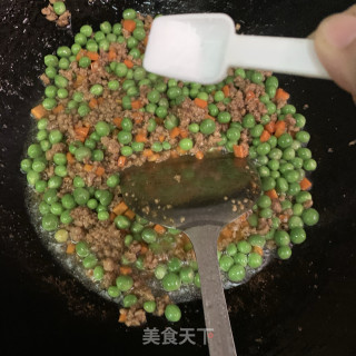 豌豆炒肉末的做法步骤：7