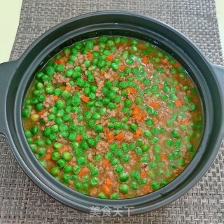 豌豆炒肉末的做法步骤：9