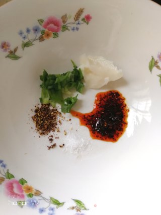 重庆小面家庭版米粉的做法步骤：2