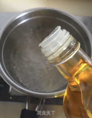 芦笋拼蒜苔的做法步骤：4