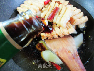兰花豆腐干烧土豆的做法步骤：7